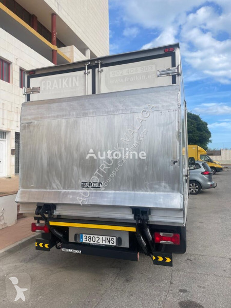 Kamion Iveco DAILY 70C17 FRIGORÍFICO