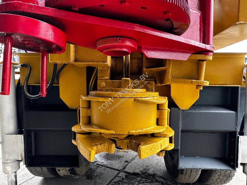 Camion Mercedes 2028 4X4 DRILLING RIG WIRTH M...