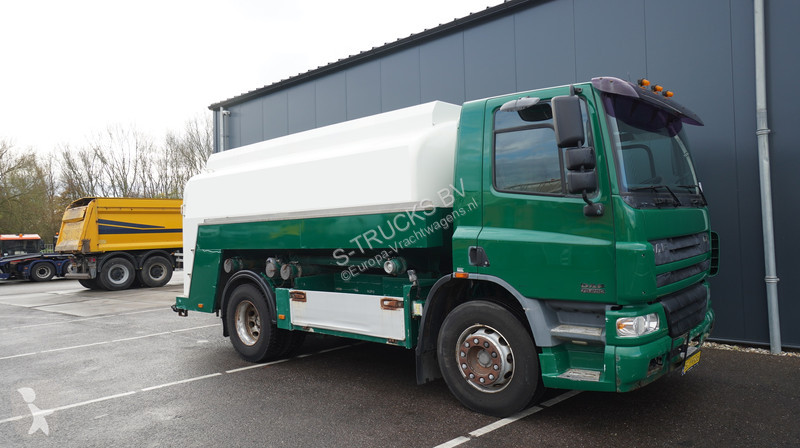 Camião DAF 75.250 FUEL TANK TRUCK 11.300LTR...