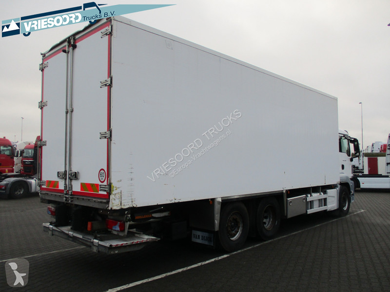 Kamion MAN 18.400. With meatrails