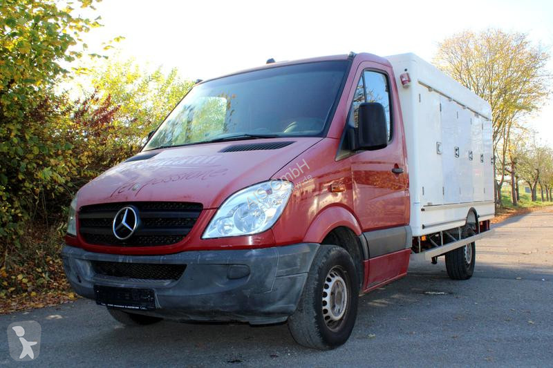 Véhicule utilitaire Mercedes 310 Freezevan 5+5...
