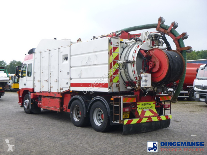 Lastbil Volvo FM 9 6X4 RHD Eurovac 1200 vacuum...