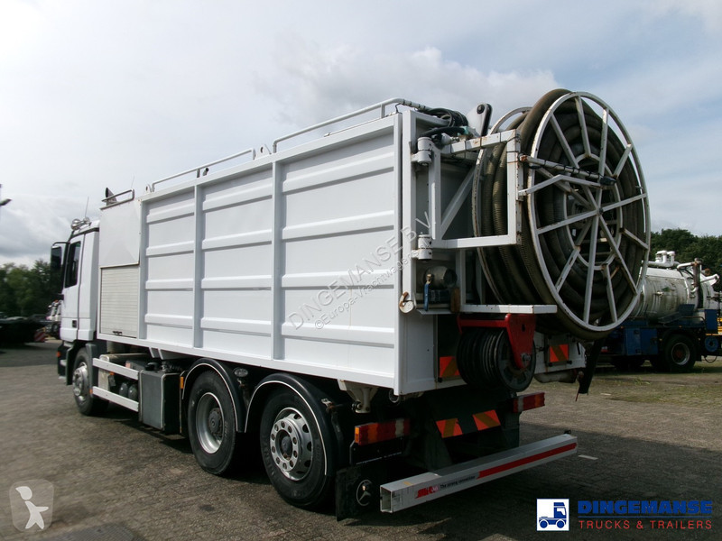Kamion Mercedes 2535 6x2 vacuum tank Saugbagger