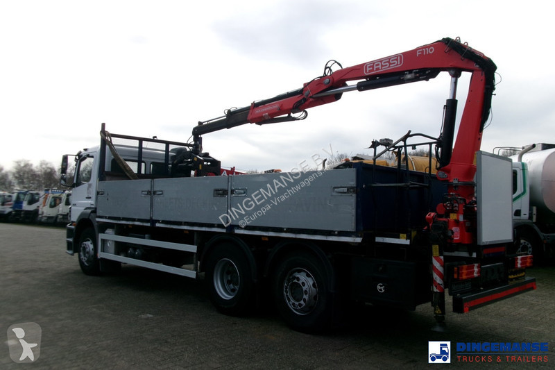 Lastbil Mercedes 2529 6x2 RHD + Fassi F110 crane