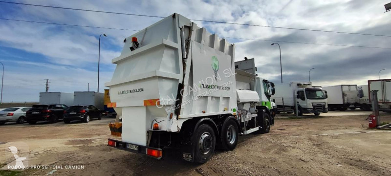 Utilaje pentru drumuri Iveco 260 E 31