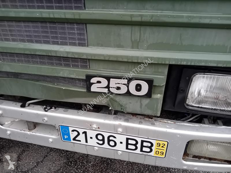 Lastbil Scania 250