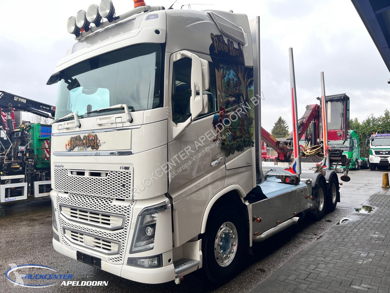 Camion Volvo FH 750 Loglift, 6x4, Dynamic steering