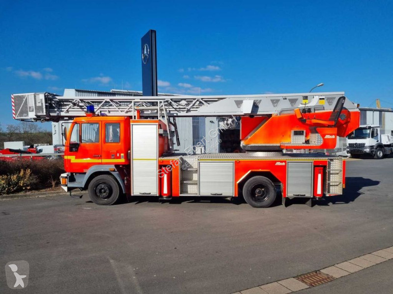 Kamion MAN LC Metz DLK 23-12 Feuerwehr Drehleiter