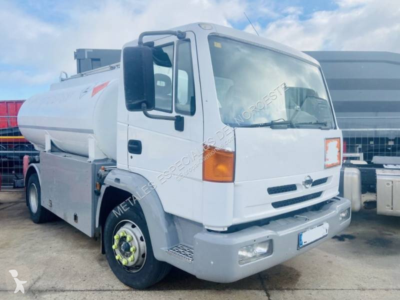 Camion Nissan