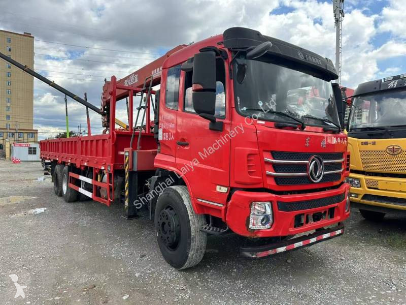 Camion XCMG 14 TONS
