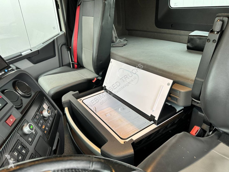 Vrachtwagen Renault T460 6x2 - 20ton Palfinger...