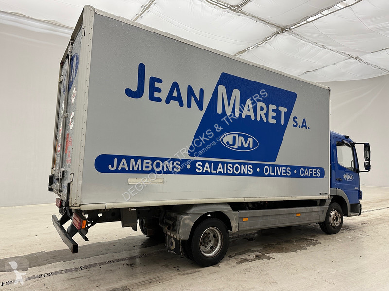 Kamion Mercedes 818