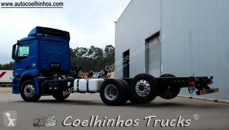 Camion Mercedes 2736