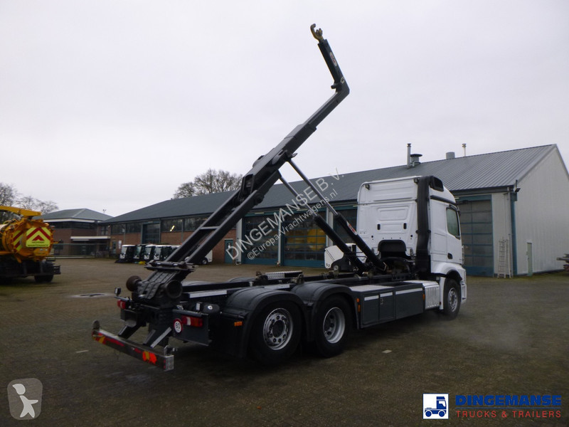 Kamion Mercedes 2843 6x2 Hyva container hook 20t
