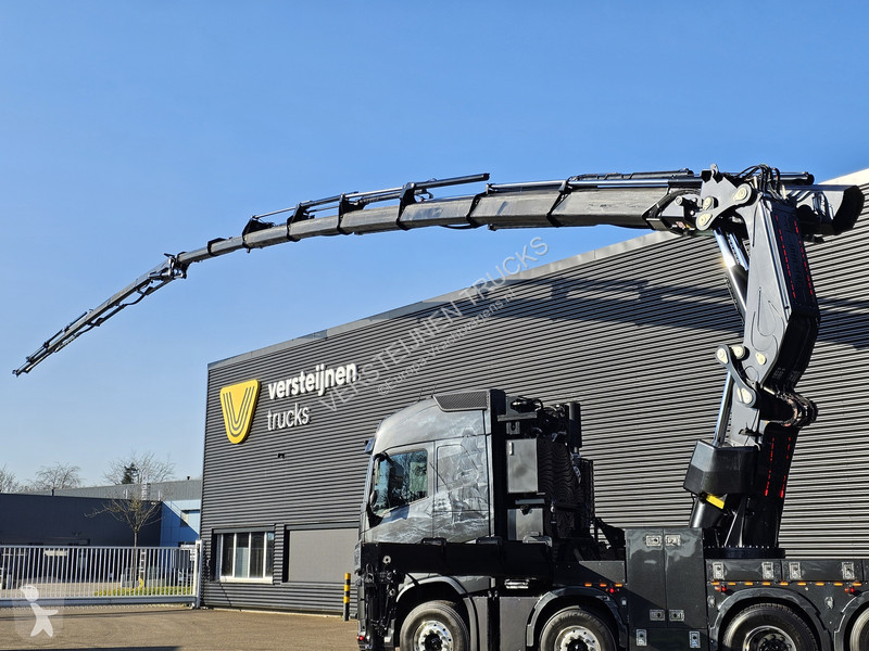 Kamion Volvo 8x2-6 / FASSI F1650 / JIB + WINCH...