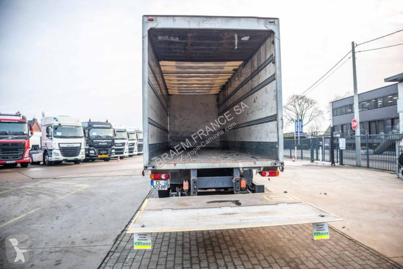 Kamion Renault  MIDLUM 270 DXI...