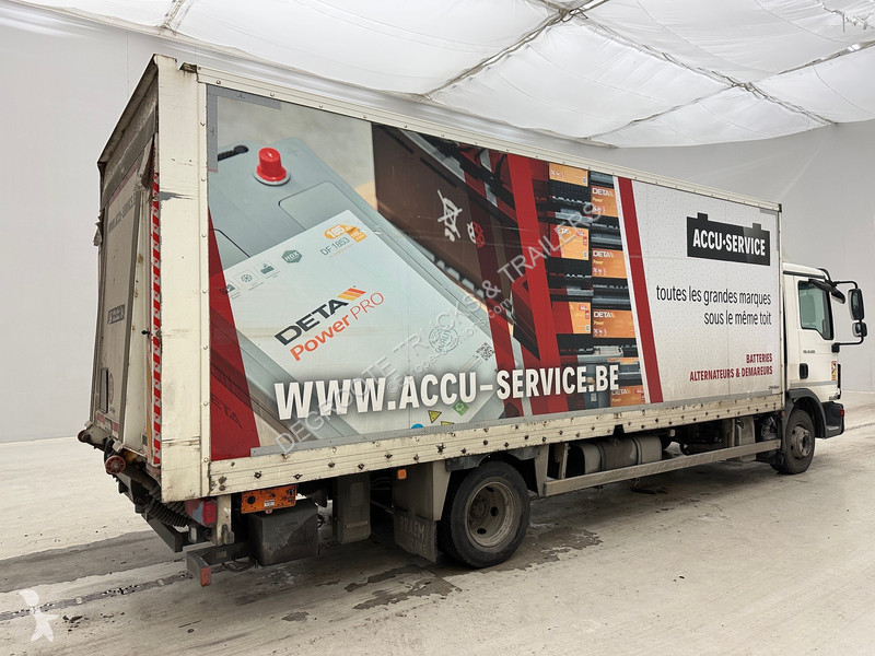 Vrachtwagen MAN 12.220