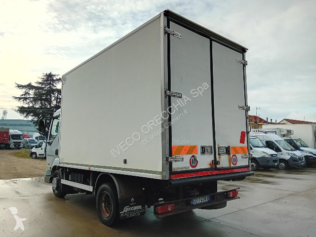 Camion Renault MIDLUM CELLA FRIGO