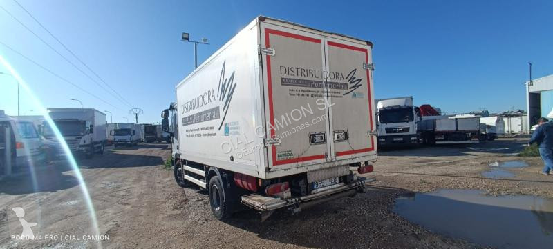 Kamion Iveco 100E22