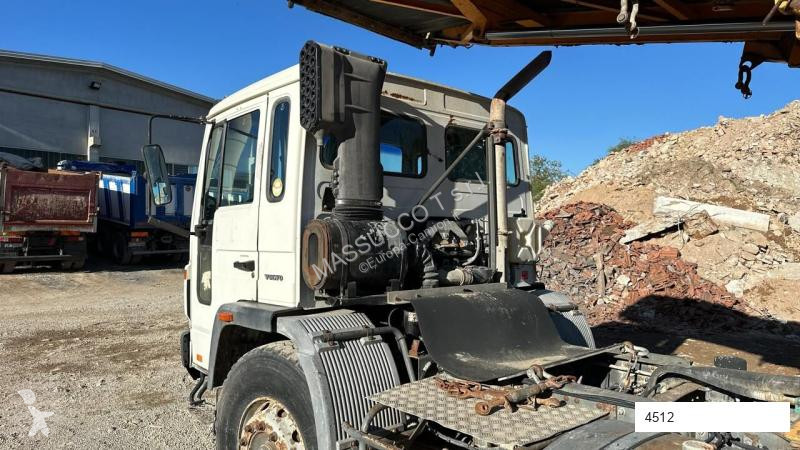 Camión Volvo FL619 4X2