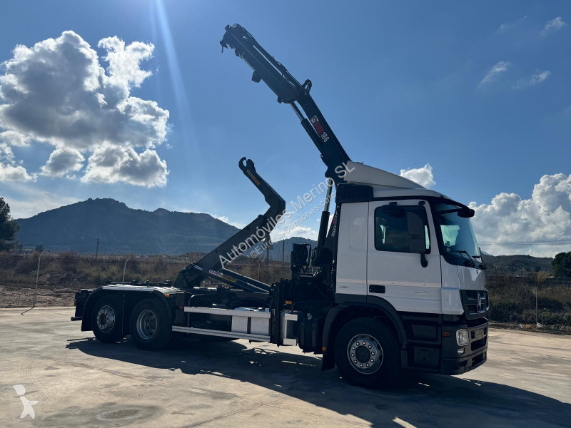 Camion Mercedes ACTROS 2541