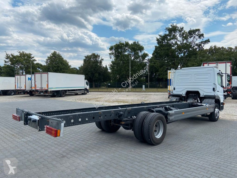 Camion Mercedes ATEGO  FAHRGESTELL