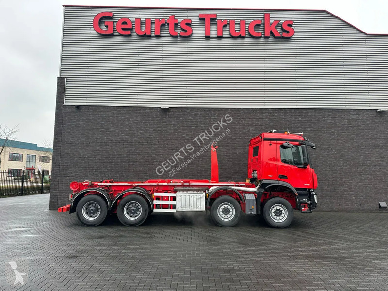 Kamion Mercedes 8X4 VDL S-30-6600...