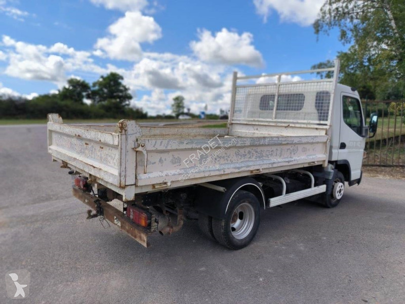 Camion Fuso