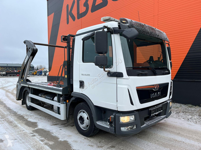 Kamion MAN 12.220 4x2 JOAB VL8 ton / L=3750 mm