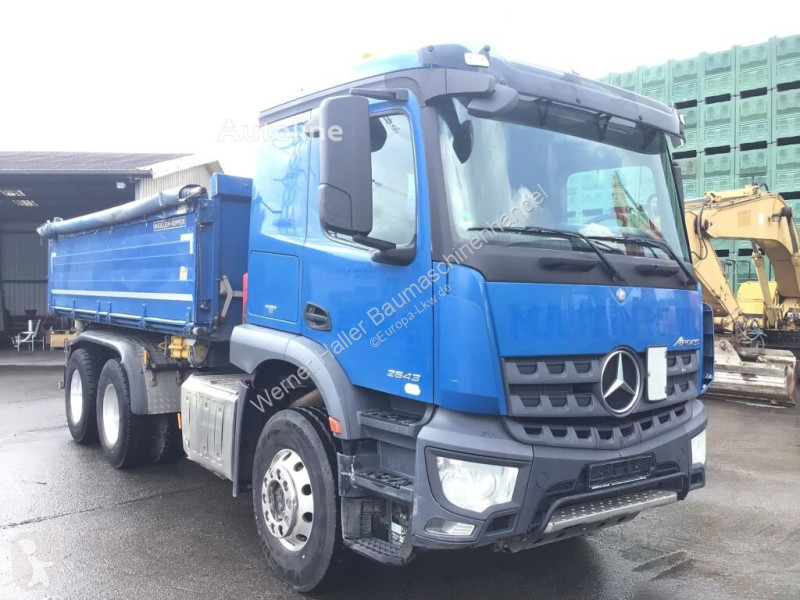Camion Mercedes 2643