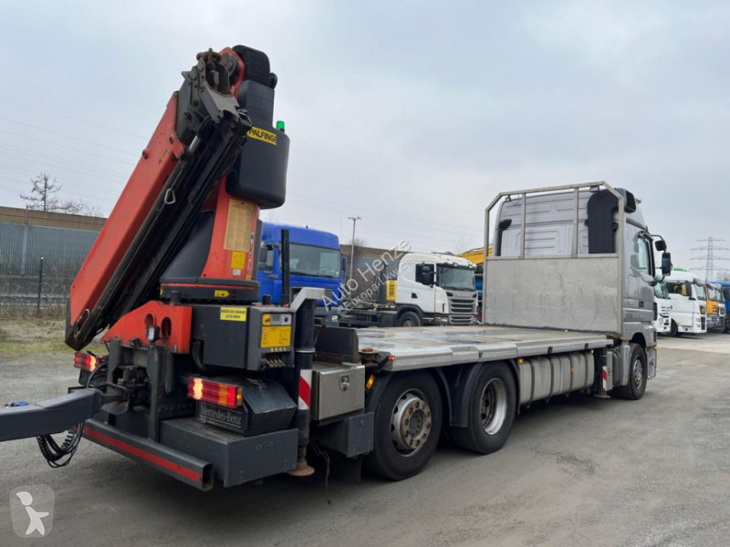 Camion Mercedes Actros 2541 Pritsche Heckkran...