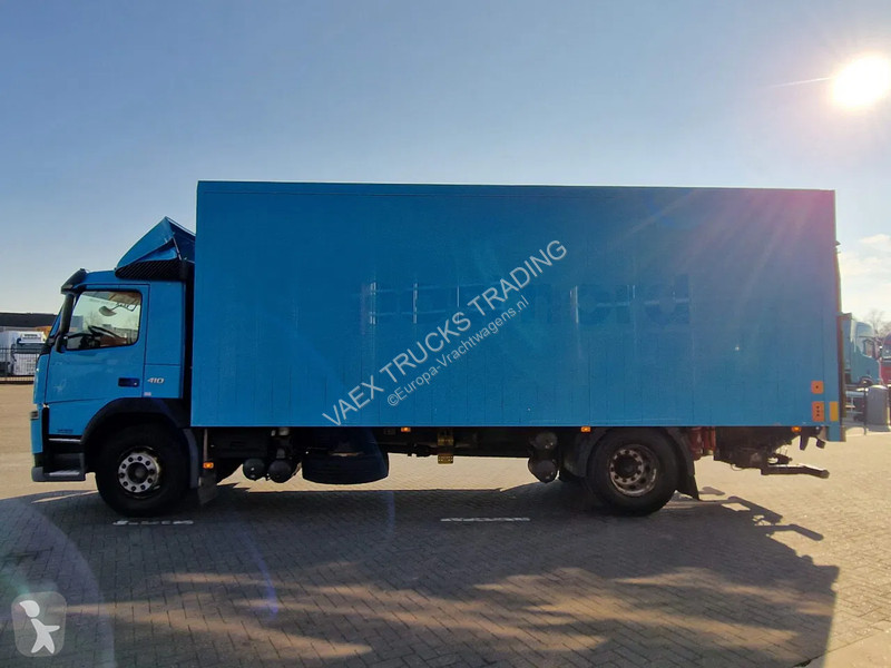 Kamion Volvo 4x2 - Box - Loadlift - Full air -...