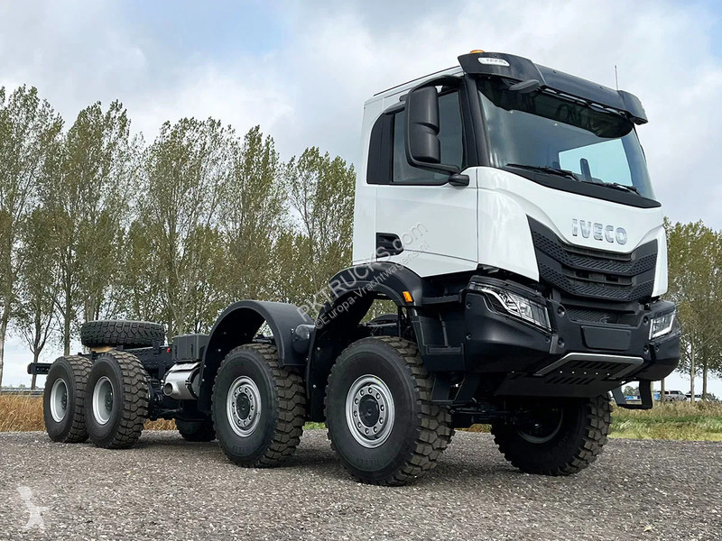 Camion Iveco T-Way AD410T47WH-5020 AT Chassis...