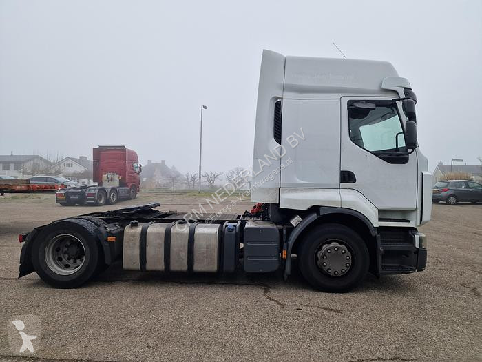Camion Renault premium