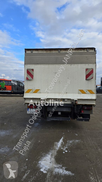 Kamion Renault MIDLUM 180 DCI / 2004 / rampe