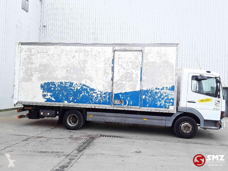 Kamion Mercedes 818