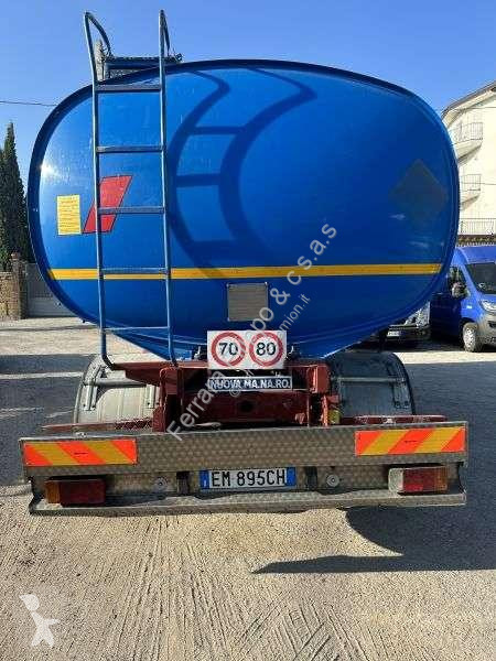 Camion Iveco 145-17