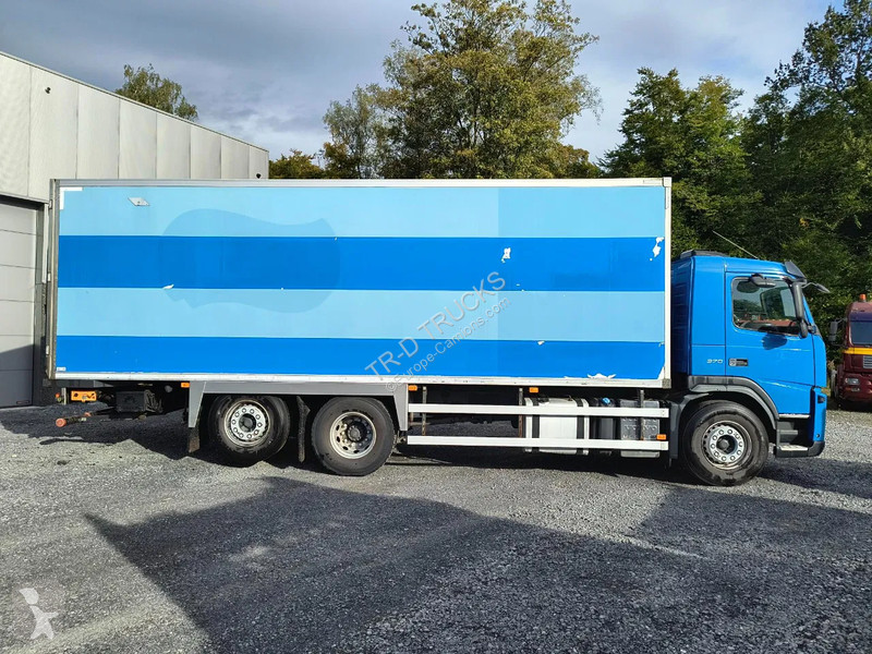 Camion Volvo FM 370 INSULATED BOX -...