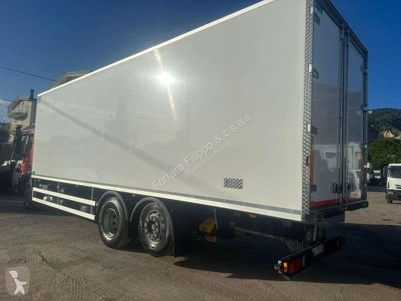 Camion Iveco stralis 360