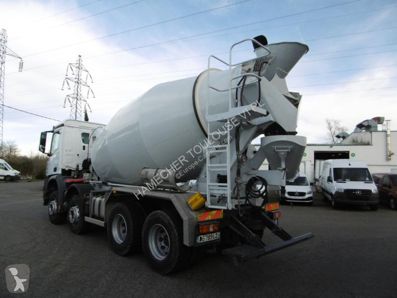 Camion Mercedes 3240