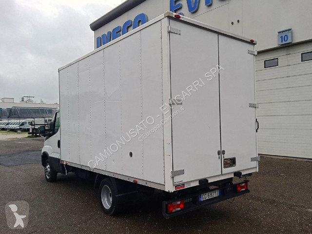 Camion Iveco Daily 35C14 BOX