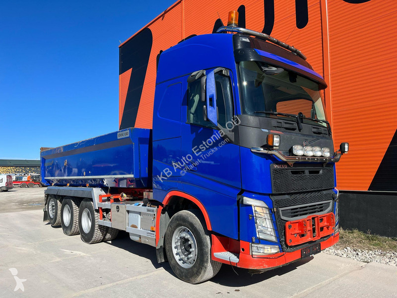 شاحنة Volvo FH 540 8x4*4 BOX L=6145 mm