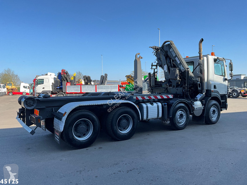 Camión DAF FAD 85  460 8x4 Hiab 16 Tonmeter...
