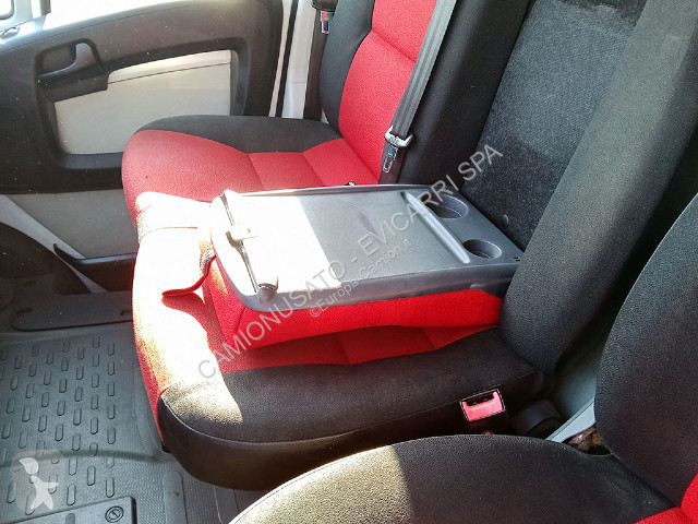 Veicolo commerciale Fiat DUCATO  150 L2H2...