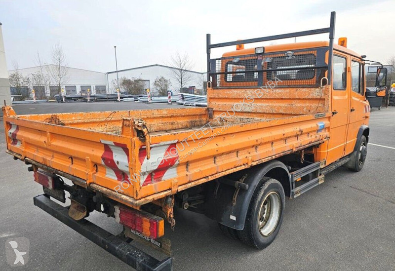 Furgoneta Mercedes Vario 813 D 4x2 Doka Vario...