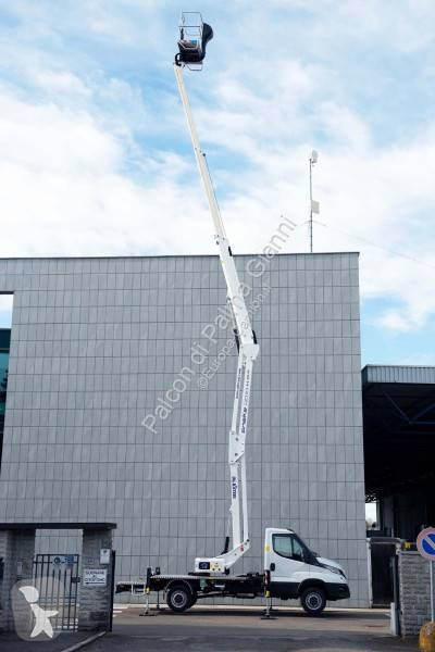 Furgoneta Iveco