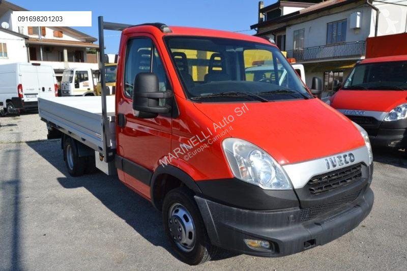 Veicolo commerciale Iveco 35C13