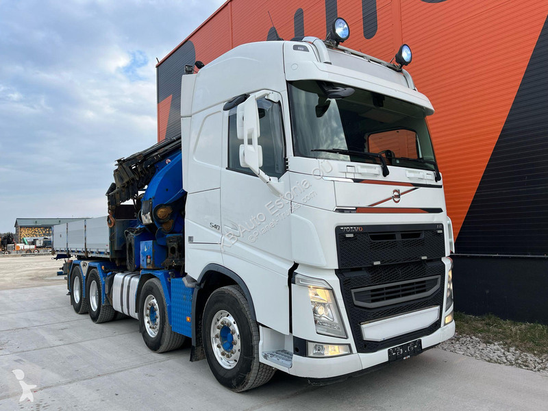 Camion Volvo 8x4 COMBI / PLATFORM + TRACTOR /...