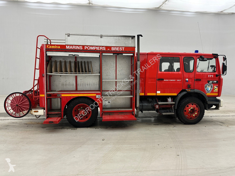 Camion Renault 210