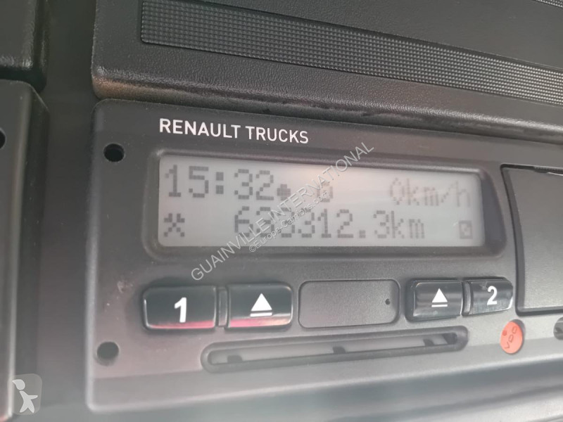 Vrachtwagen Renault 380 Gamme C